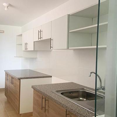 VENTA DE DEPARTAMENTO 1° PISO EN CONDOMINIO, URB. LA PLATA